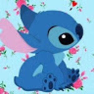 Meet your Posher, Naomi